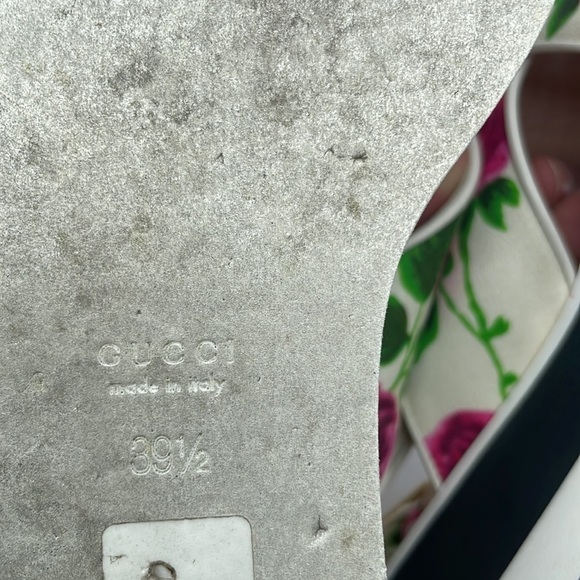 GUCCI Pink Red Rose Floral Sandals Peggy Platforms Striped Sole 39.5 - Picture 8 of 8